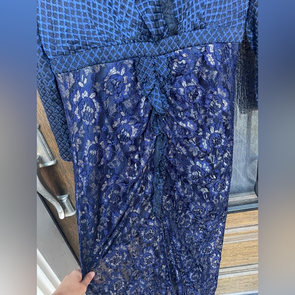 SALONI Yana Dress in Navy Sz 8 - NWT. - Picture 4 of 7